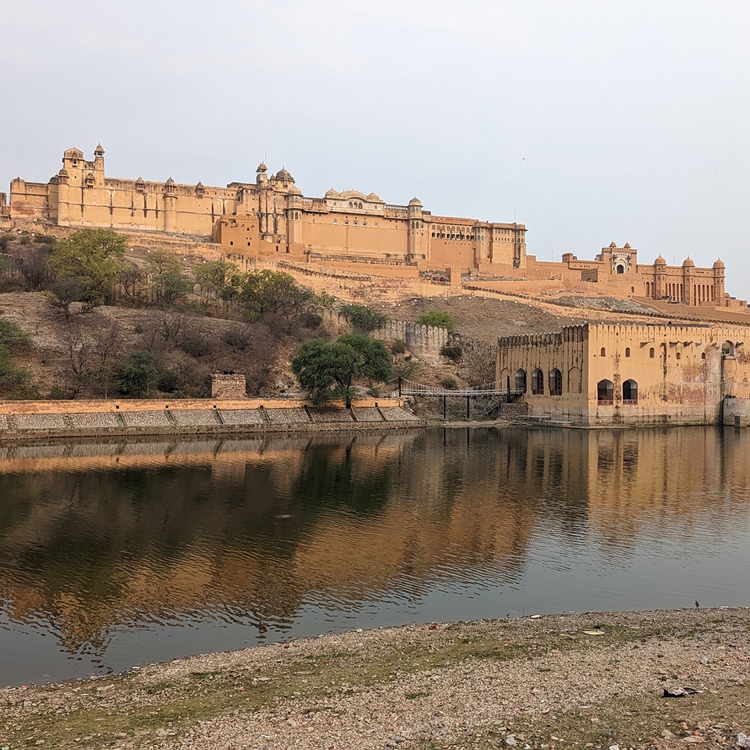 The Amber Fort of India - Ancient Marvel Meets Modern Transportation ...